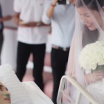 【涙腺崩壊】たった10時間の結婚生活。余命わずかな青年が最期に叶えた、病室での結婚式